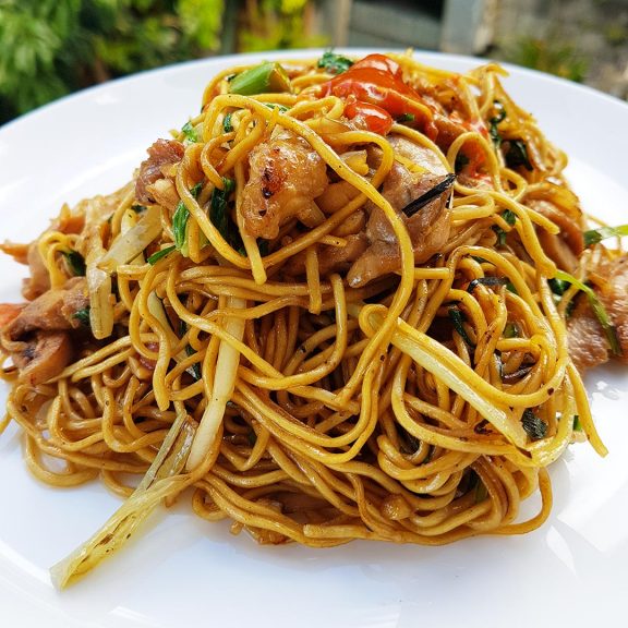 Fried Noodles, The Wok & The Breath of the Wok – Deliiicious